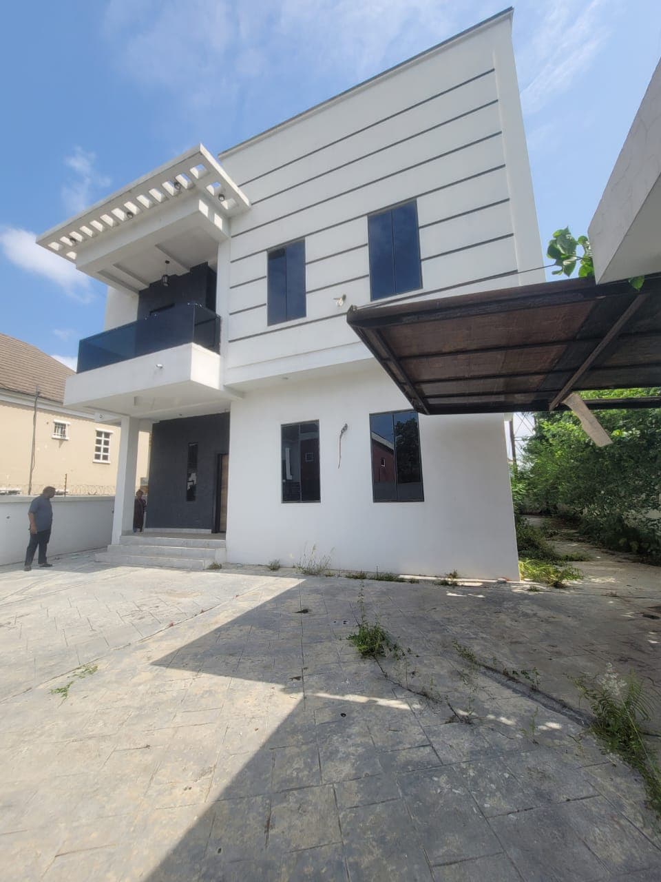 1200 sqm 6 Bed Duplex at Ajah