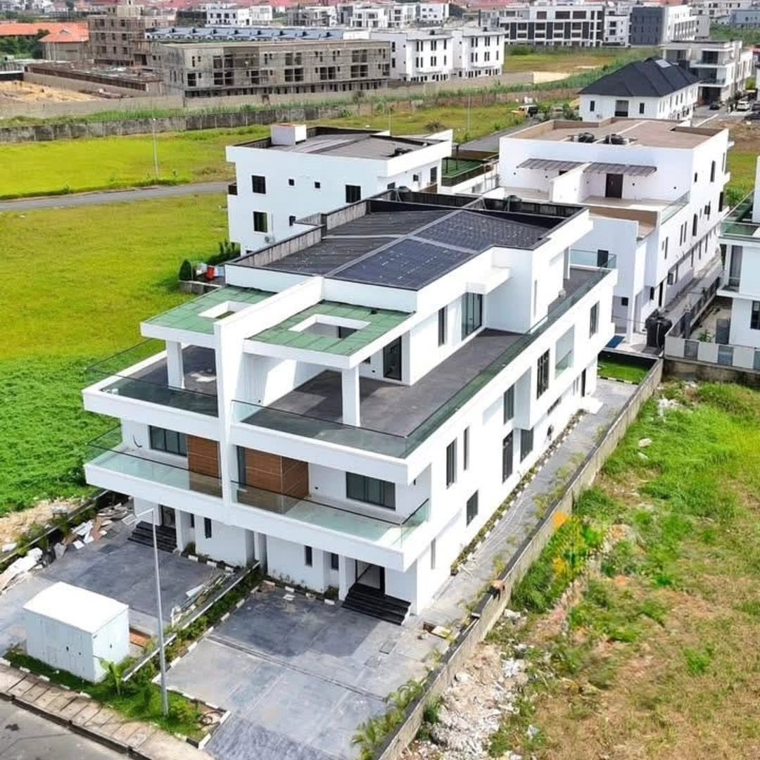5-Bedroom Duplex for Sale at Ikate, Lekki, Lagos