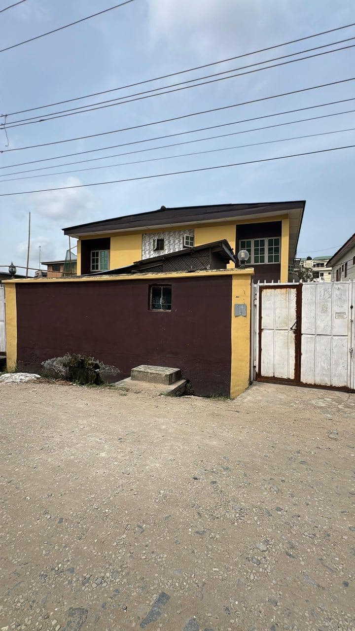 500 sqm 3 Bed Land at Surulere
