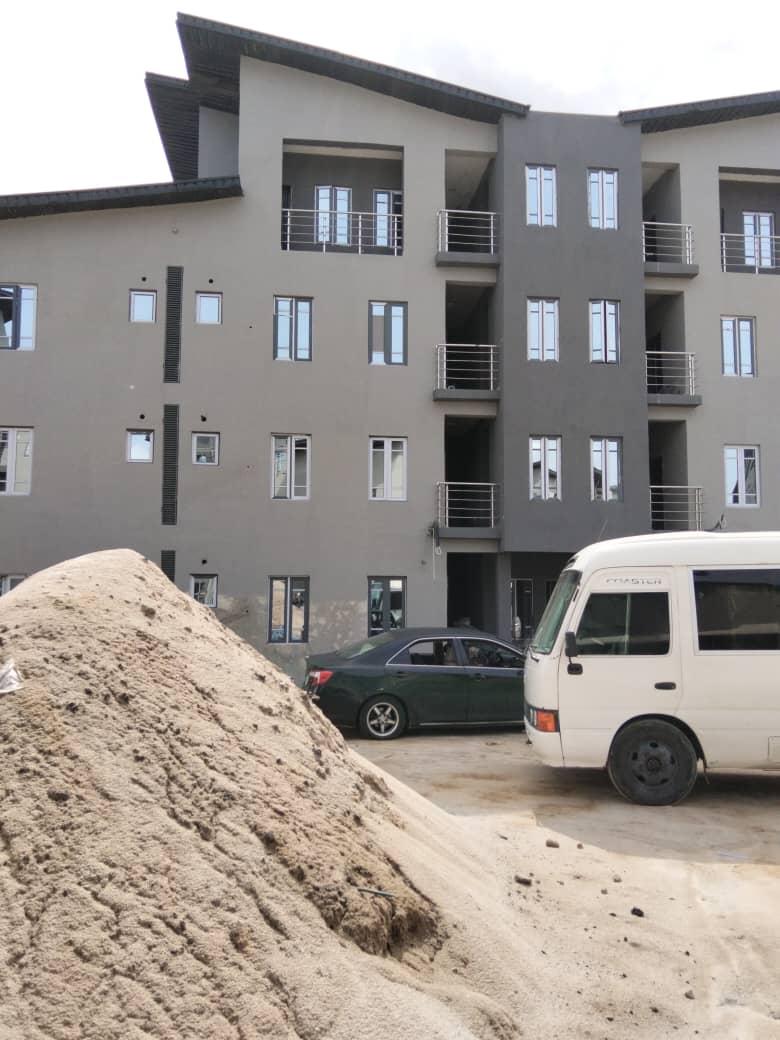1 Bed Apartment at Lekki