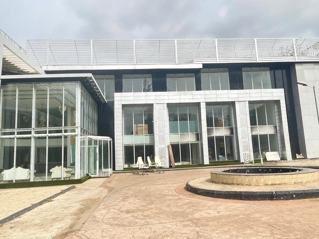 2500 sqm Office at Abuja