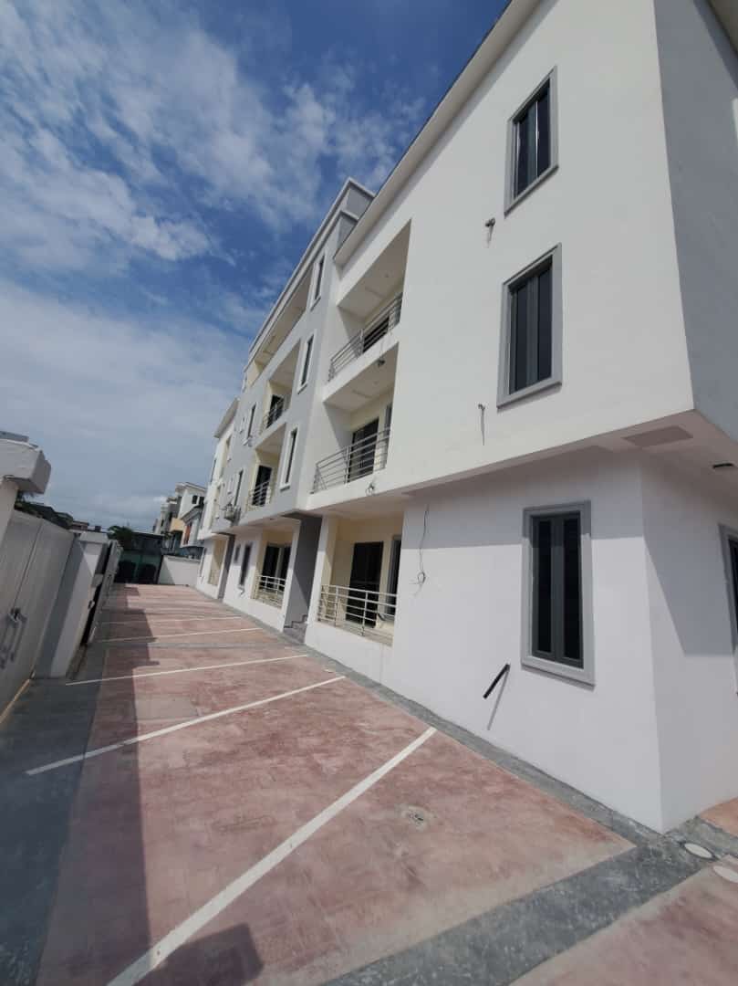 2 Bed Apartment at Ilasan, Lekki, Lagos