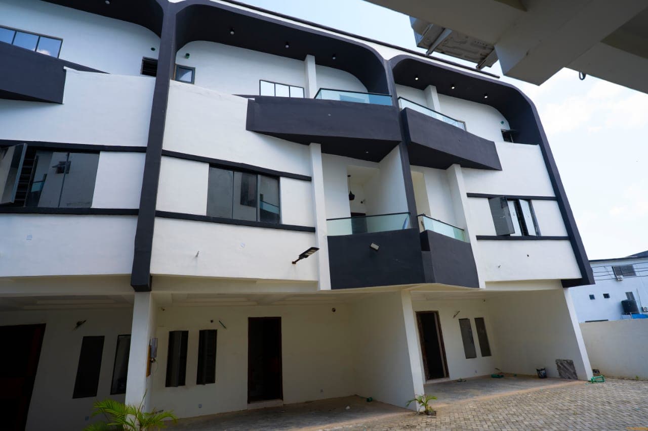 Terrace at Lafiaji, Lagos Island, Lagos