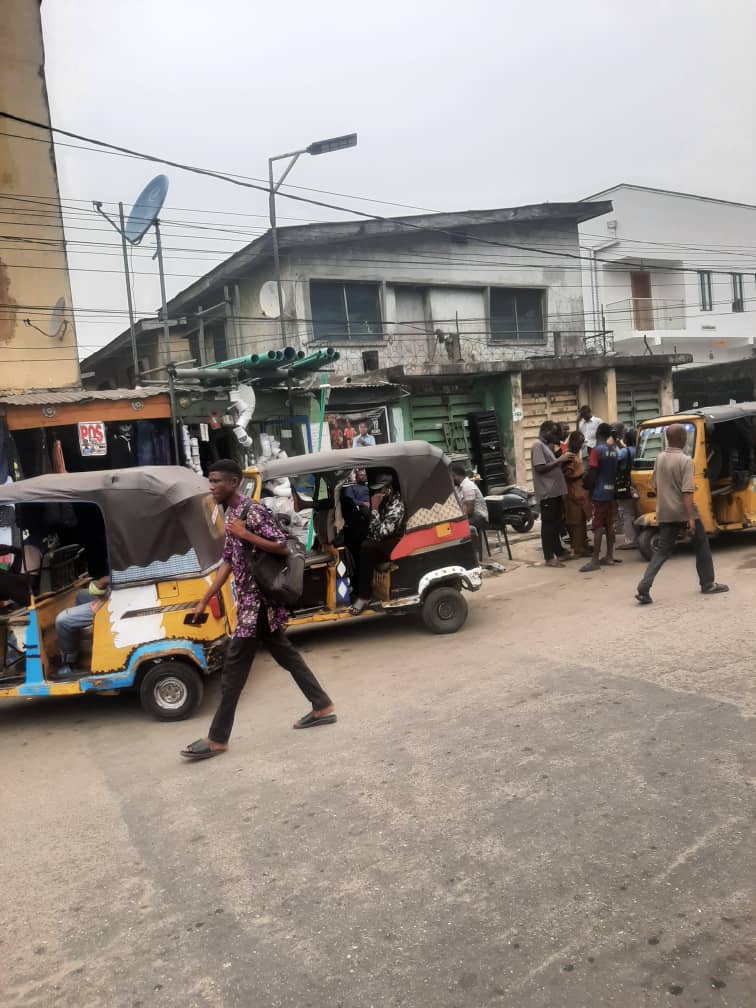 570 sqm Commercial at Awolowo Way, Ikeja, Lagos